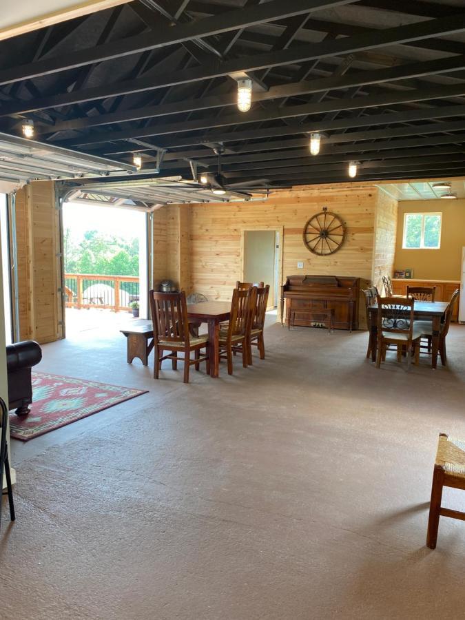 Smoky Hollow Outdoor Resort Covered Wagon セバービル エクステリア 写真